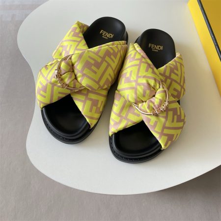 High quality slipper size:5-11 with box FEI #31262 - Image 2
