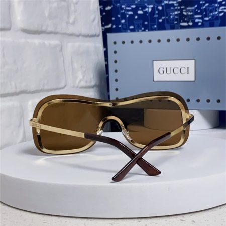 High quality sunglass with box GUI #3174 - Image 4