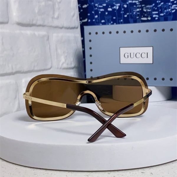 High quality sunglass with box GUI #3174