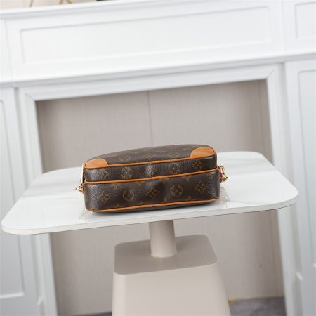 Top quality leather shoulder bag size:25*17.5*11cm LOV #31284 - Image 4
