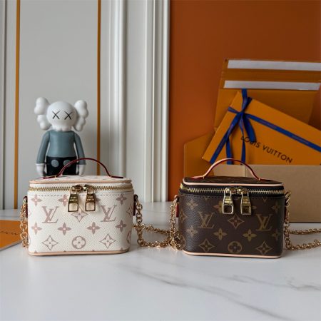 Top quality leather mini makeup bag size:14*10cm LOV #31295