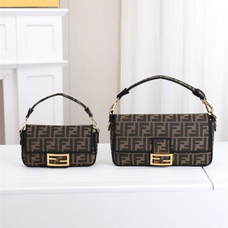 Top quality shoulder bag size:19cm/26cm FEI #31330
