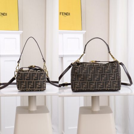 Top quality makeup bag size:16cm/25cm FEI #31332