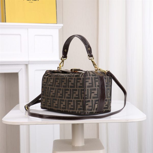 Top quality makeup bag size:16cm/25cm FEI #31332 - Image 2