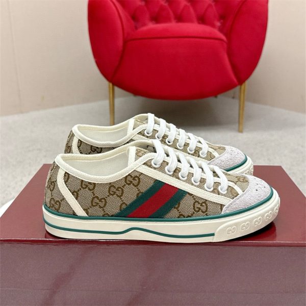 High quality couple sneaker size:5-11 with box free shipping GUI #31333