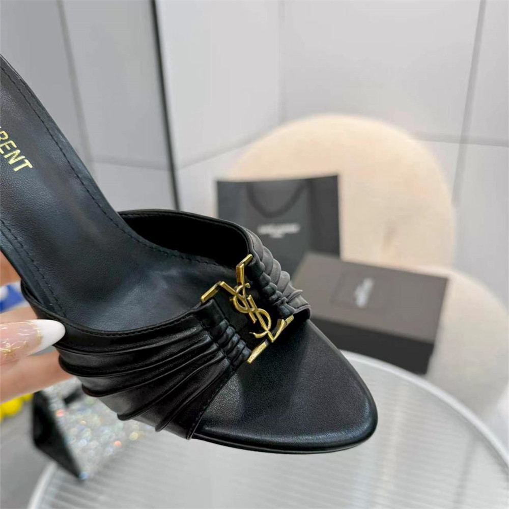 High quality slipper size:5-11 with box LSY #31336 - Image 4