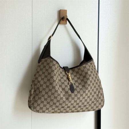 High quality shoulder bag size:40*29*5cm GUI #31356 - Image 3