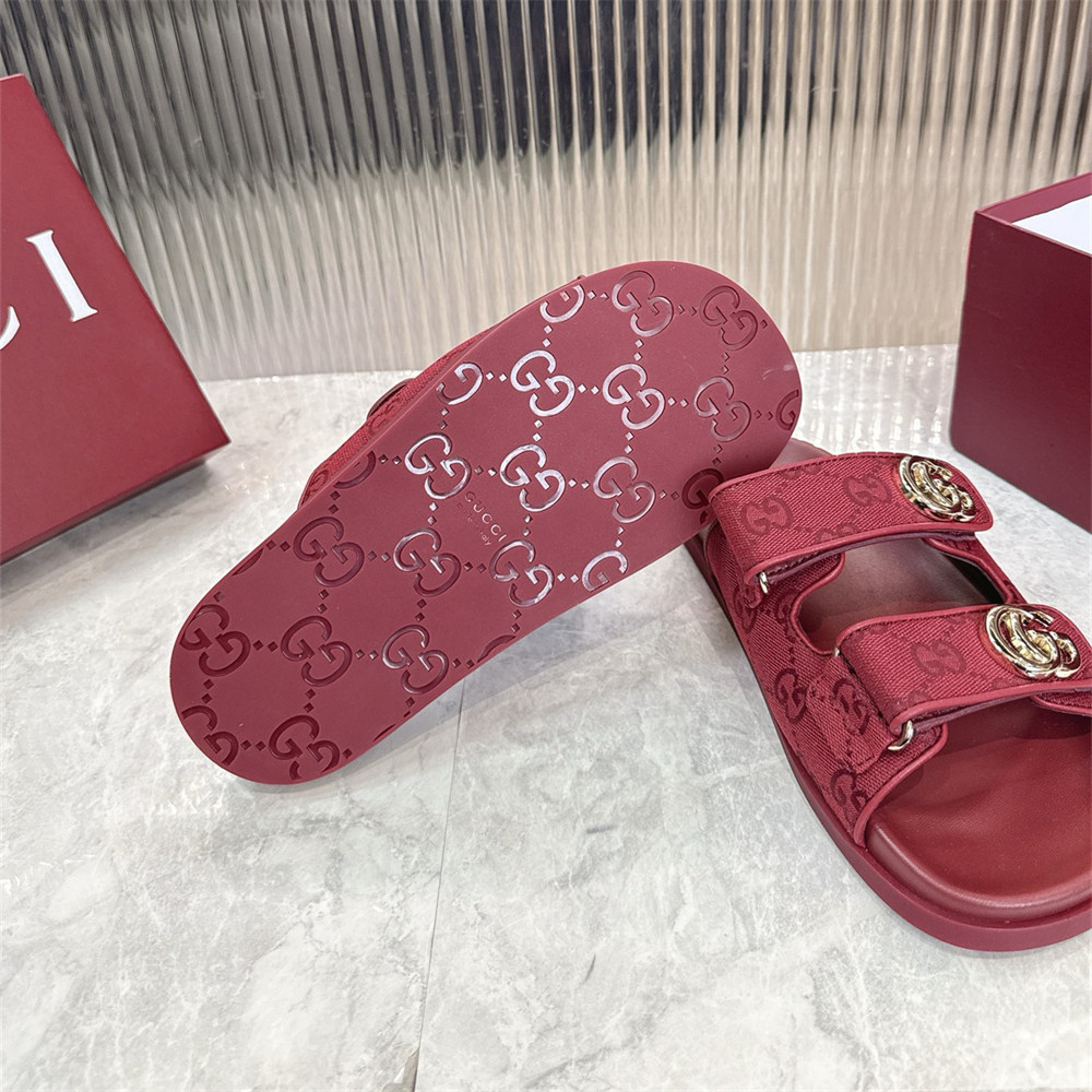 High quality slippers size:5-11 with box GUI #31363 - Image 5