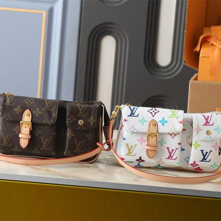 High quality shoulder bag size:23.5*14*3cm LOV #31370