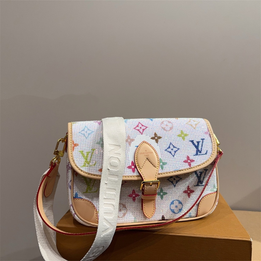 High quality diamond shoulder bag size:24*15cm LOV #31383 - Image 1