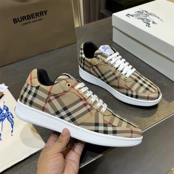High quality couple sneaker size:5-12 with box free shipping BUY #31414 - Image 5