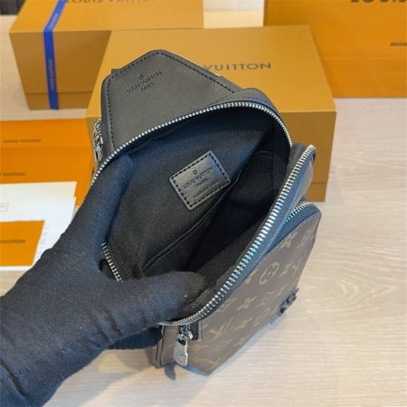 High quality chest bag size:15*4*26cm LOV #31424 - Image 3