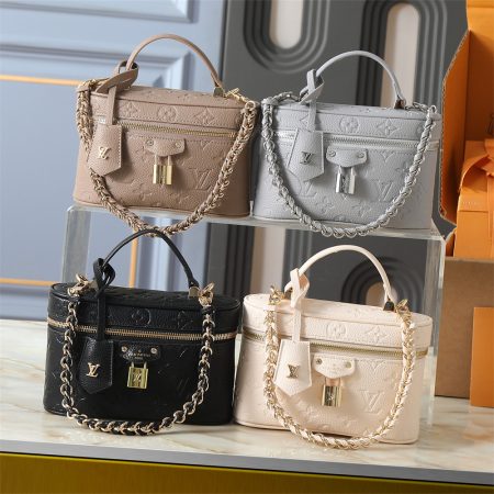 Top quality leather makeup bag size:19*11.5*6.5cm LOV #31431