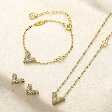 Wholesale Fashion Necklace & Bracelet & Earring Set LOV ZY #A1823