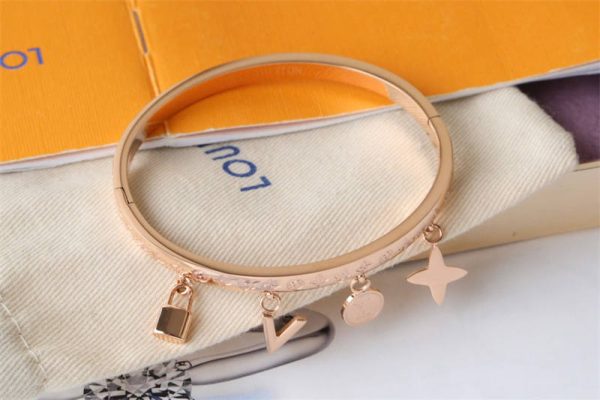 Wholesale Fashion Bracelet LOV  MS  #A0832