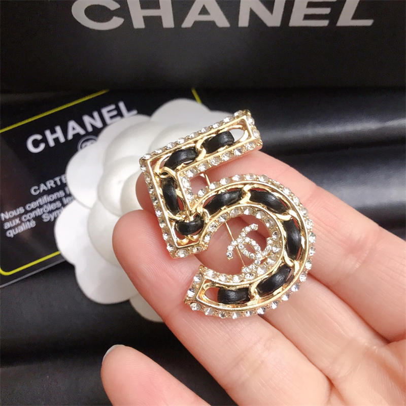 Wholesale Fashion Brooch CHL #A0240 - Image 1
