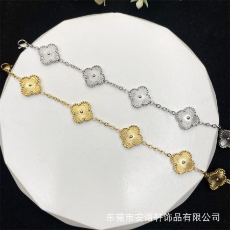 Wholesale Fashion Bracelet VAC #A0822