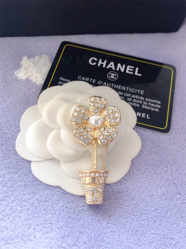 Wholesale Fashion Brooch CHL #A0763