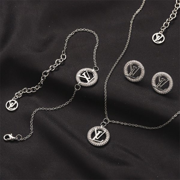 Wholesale Fashion Necklace & Bracelet & Earring Set LOV #A1422