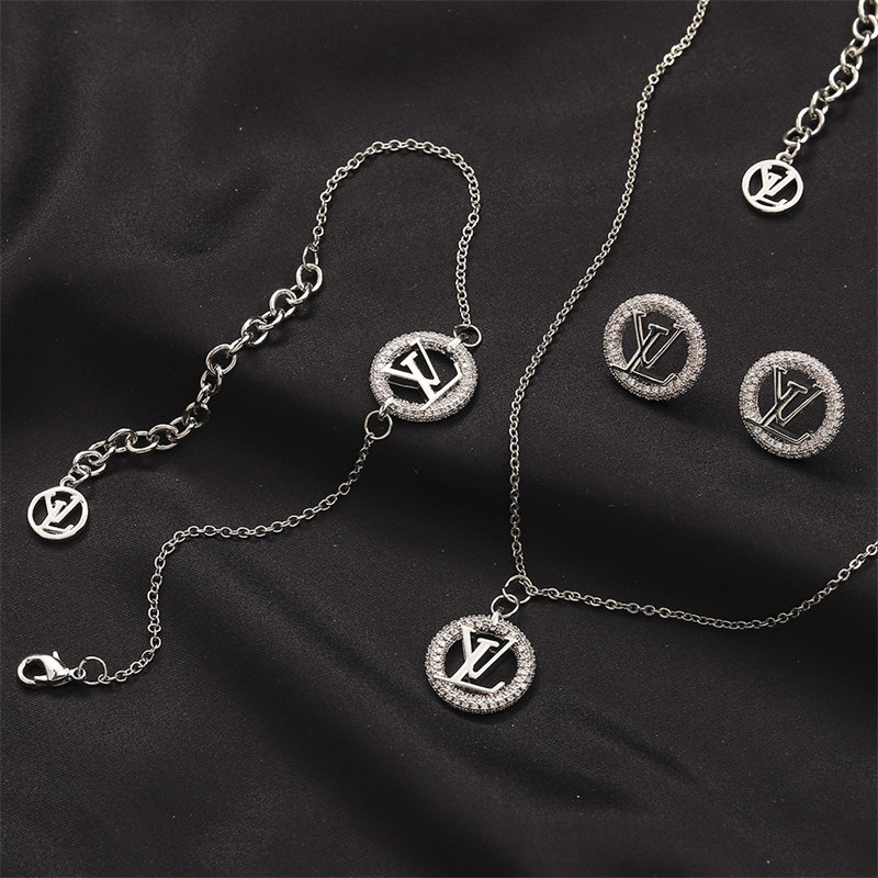 Wholesale Fashion Necklace & Bracelet & Earring Set LOV #A1422