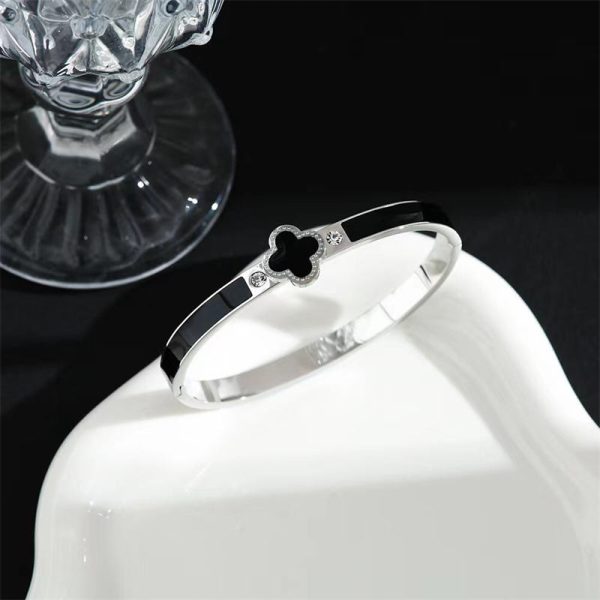 Wholesale Fashion Bracelet VAC LHZ #A0793