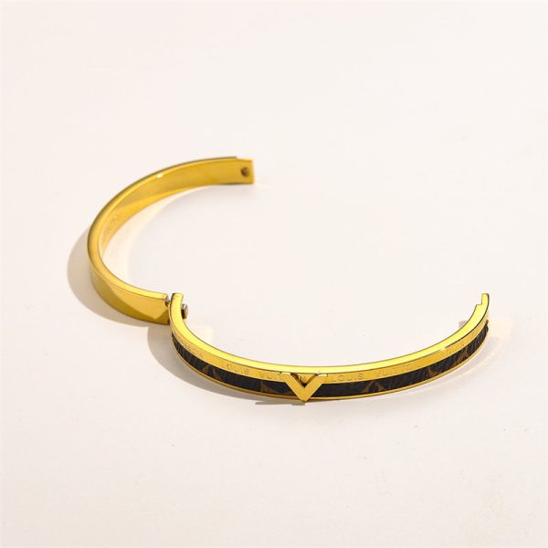Wholesale Fashion Bracelet LOV TG #A2576