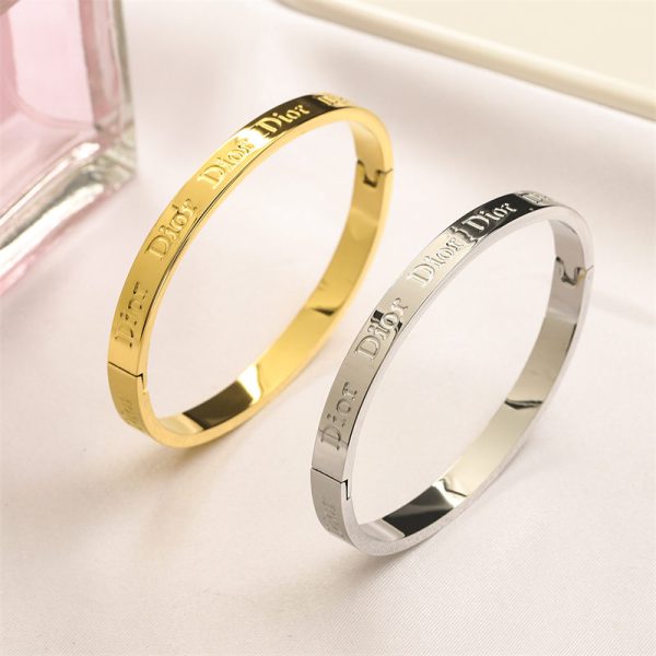 Wholesale Fashion Bracelet DIR ZY #A1839