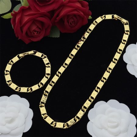 Wholesale Fashion Necklace and Bracelet Set LOV #A1458