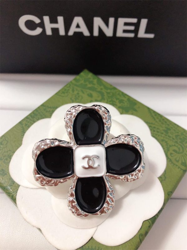Wholesale Fashion Brooch CHL #A0490