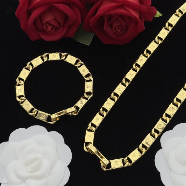 Wholesale Fashion Necklace and Bracelet Set LOV #A1458