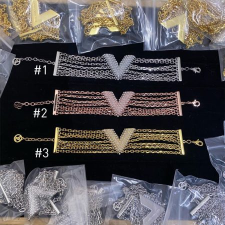 Wholesale Fashion High Quality Bracelet LOV #A0733