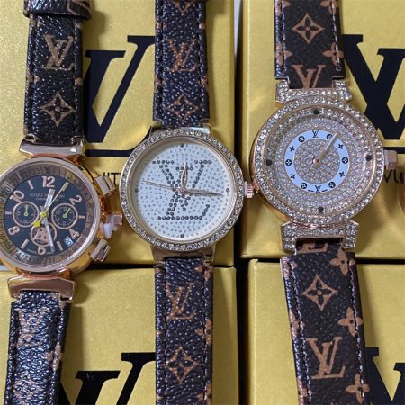 Wholesale Fashionable watch with box LOV #A0572 - Image 3