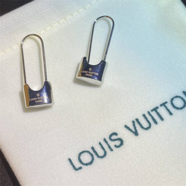 Wholesale Fashion Earrings LOV XT #A0886