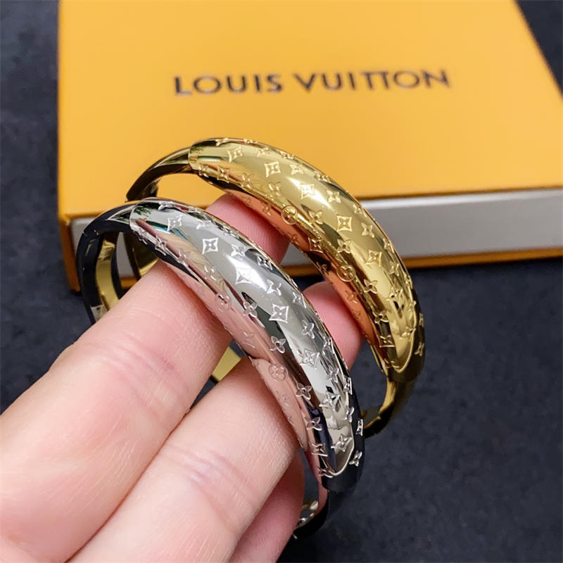 Wholesale Fashion High Quality Bracelet LOV #A0372 - Image 1