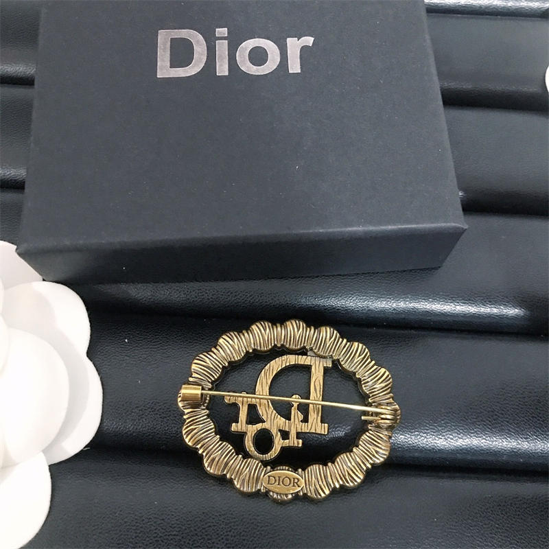 Wholesale Fashion Brooch DIR #A0761 - Image 2