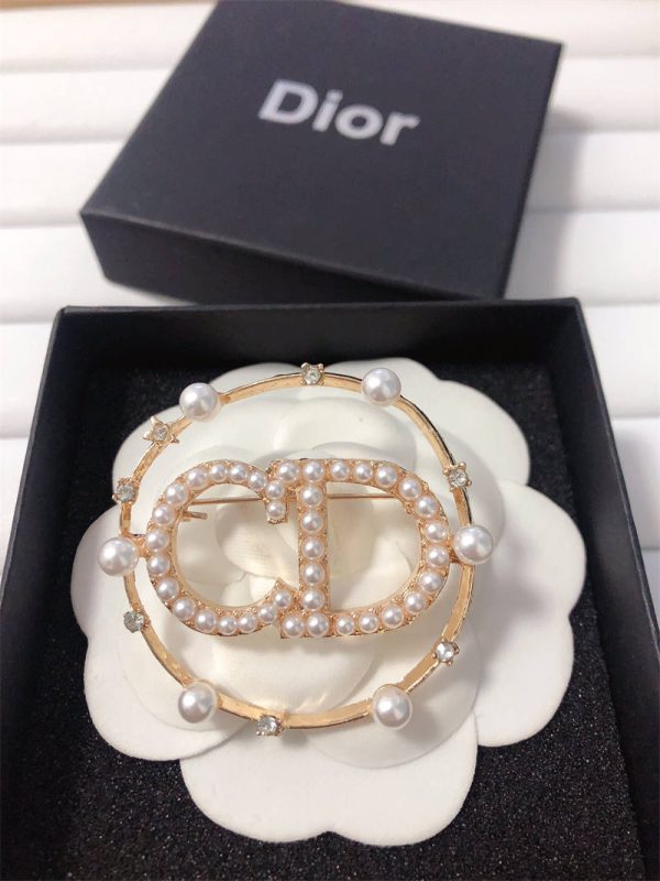 Wholesale Fashion Brooch DIR #A0447