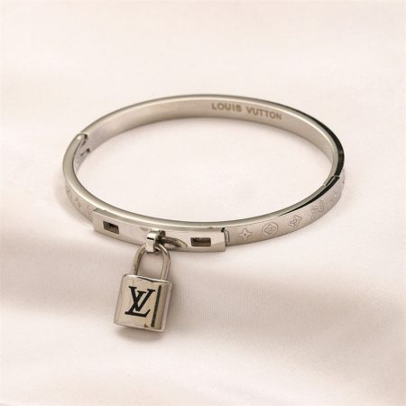 Wholesale Fashion Bracelet LOV YW #A5049 - Image 3