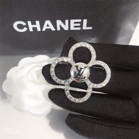 Wholesale Fashion Brooch LOV #A0235