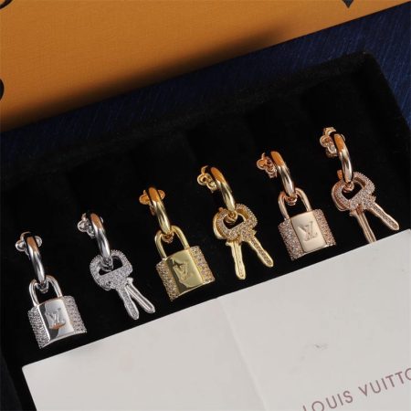 Wholesale Fashion High quality Earrings LOV LJJ #A1943