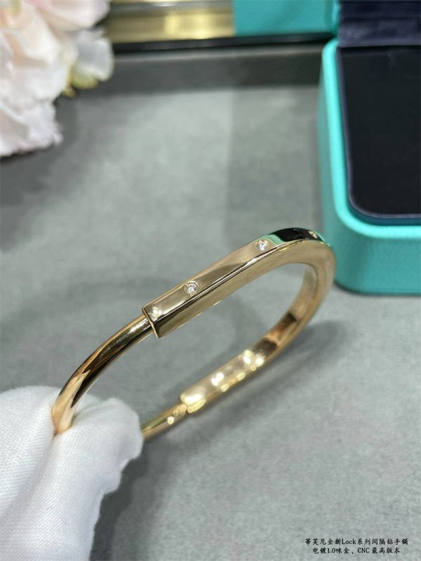 Wholesale Fashion High Quality Bracelet TIY #A1045