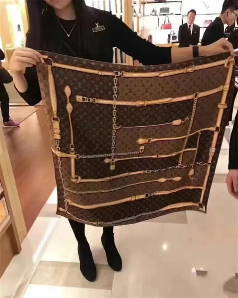 Wholesale Fashionable scarf GUI #A0409 - Image 3