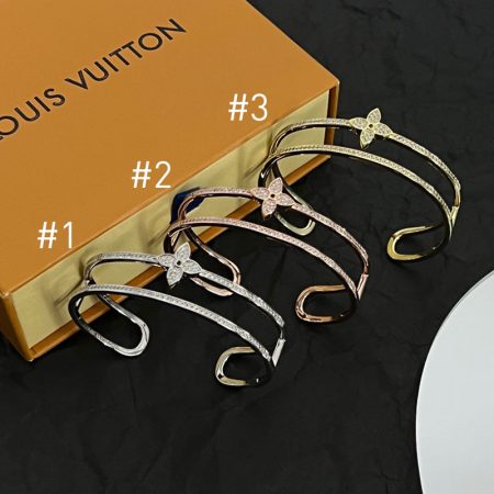 Wholesale Fashion High Quality Bracelet LOV #A0464