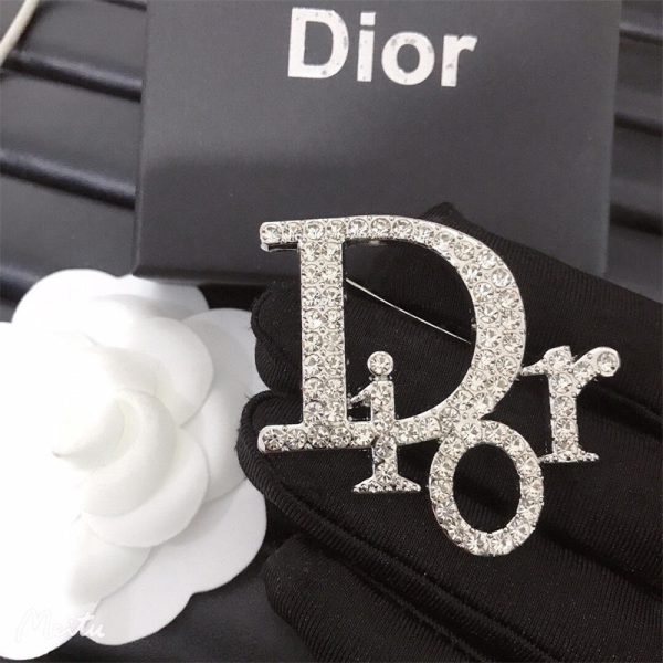 Wholesale Fashion Brooch DIR #A0365 - Image 2