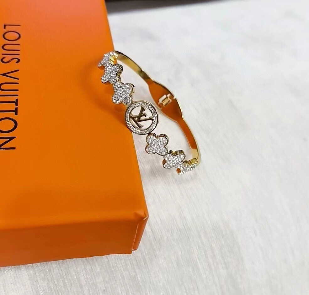 Wholesale Fashion Bracelet LOV #A0414 - Image 1
