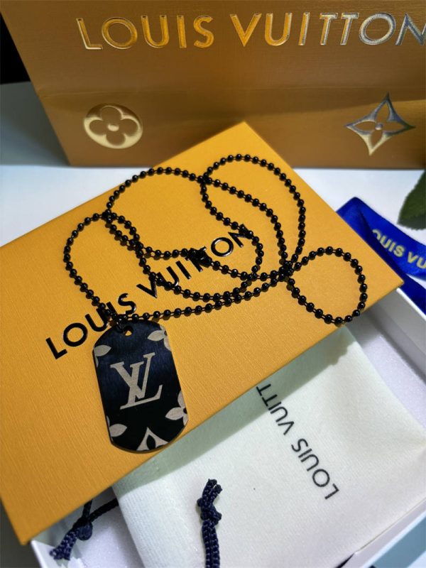 Wholesale Fashion High Quality Necklace DIR XY #A1797