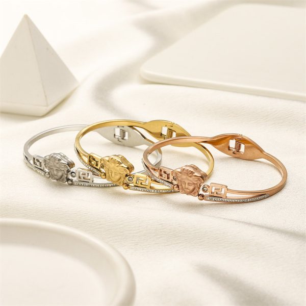 Wholesale Fashion Bracelet VEE ZY #A3479
