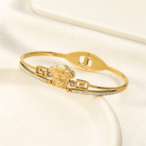 Wholesale Fashion Bracelet VEE ZY #A3479