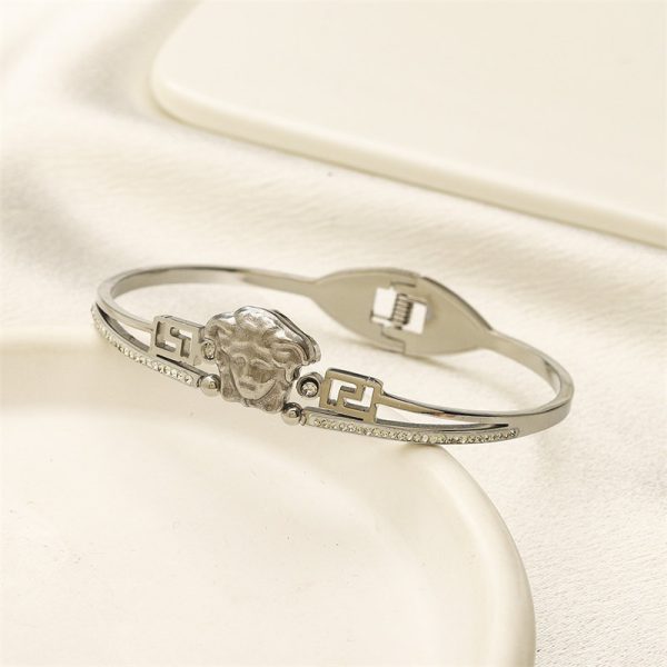 Wholesale Fashion Bracelet VEE ZY #A3479
