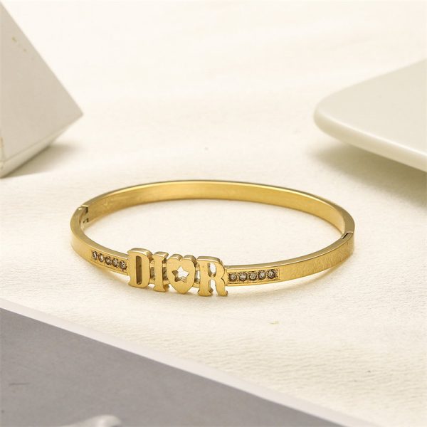Wholesale Fashion Bracelet DIR ZY #A3507