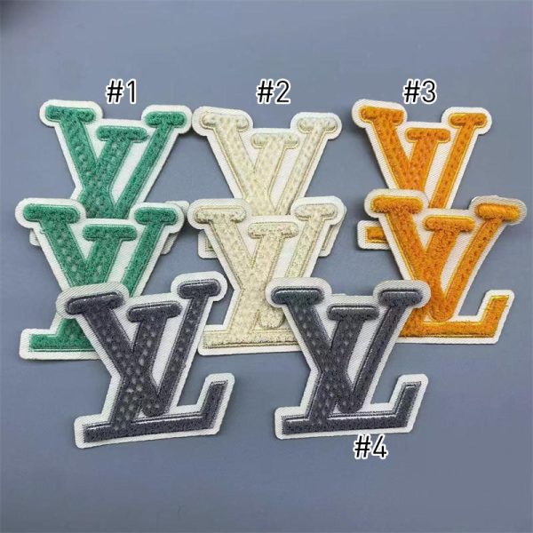 Wholesale Fashion patches LOV XL #A4343